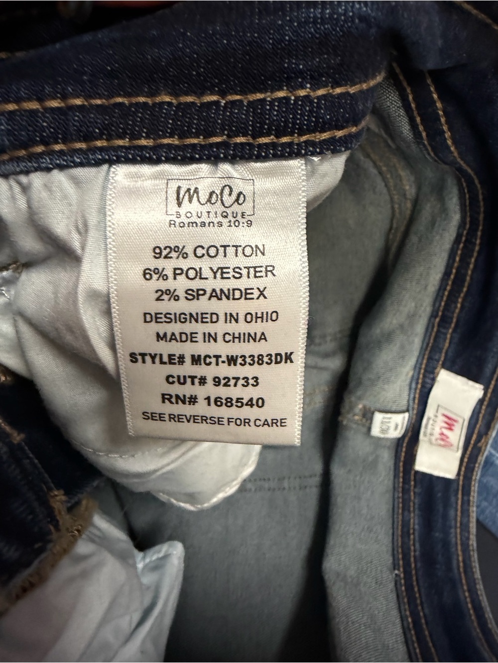 MOCO Fall Into Place Tummy Control Wide Leg Crop Jeans - Picture 3 of 5